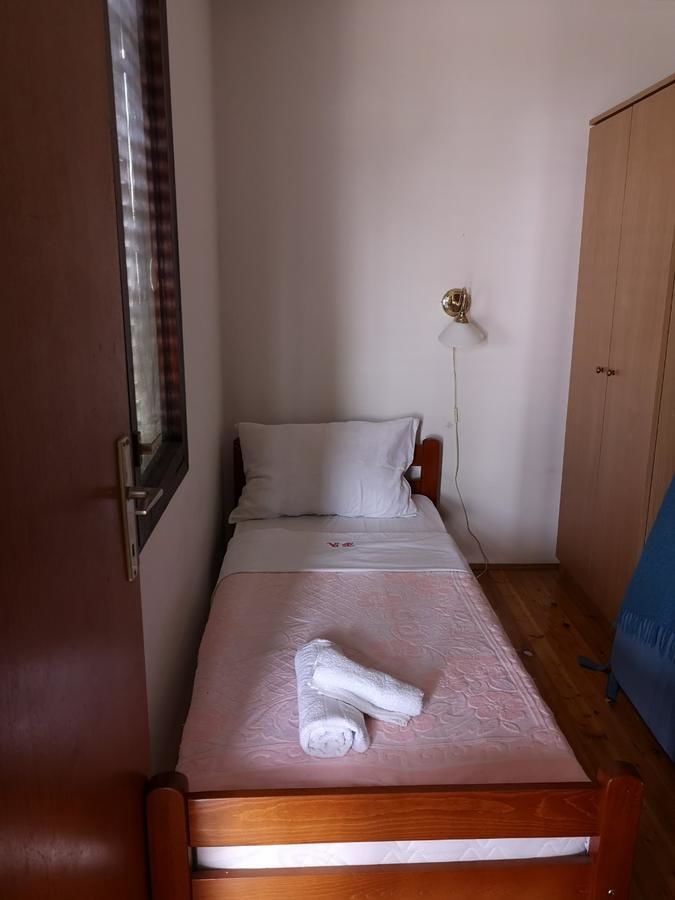 Апартаменты Apartments Dragišić Свети-Стефан-31