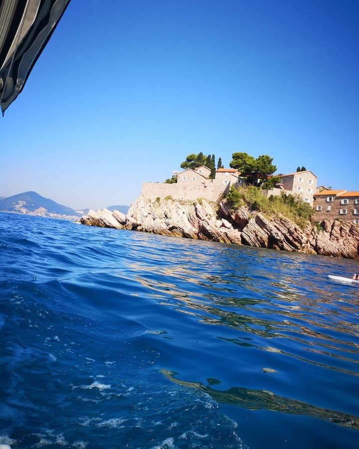 Апартаменты Apartments Dragišić Свети-Стефан