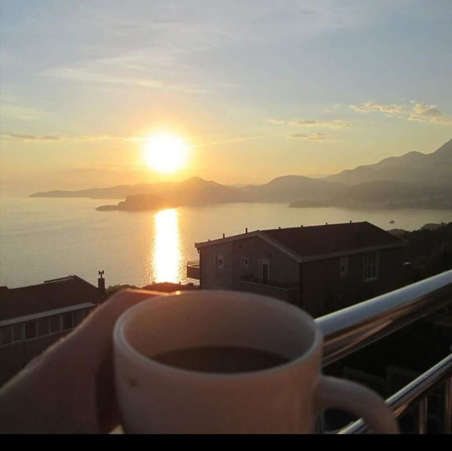 Апартаменты Apartments Dragišić Свети-Стефан