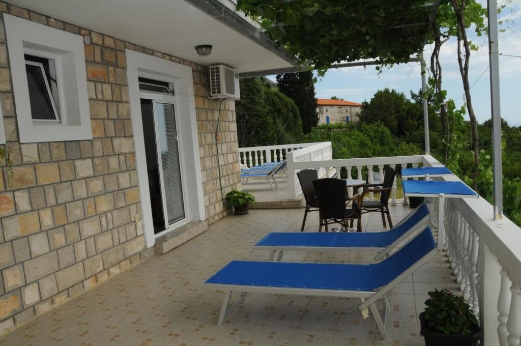 Апартаменты Apartments Dragišić Свети-Стефан-50