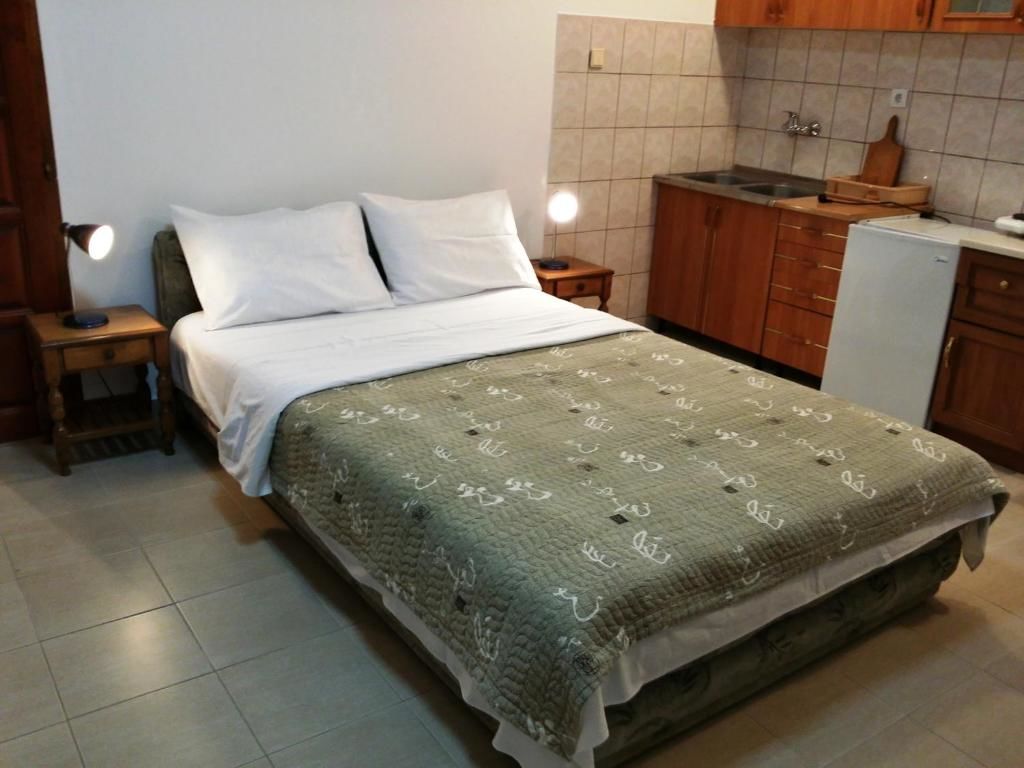 Апартаменты Apartments Dragišić Свети-Стефан