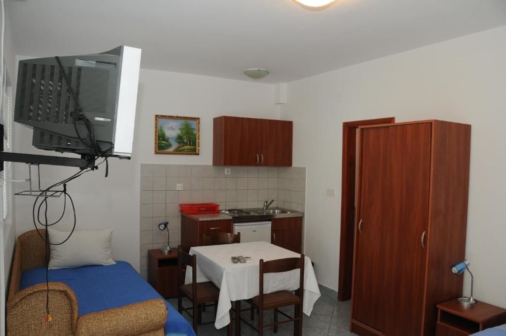 Апартаменты Apartments Dragišić Свети-Стефан-63