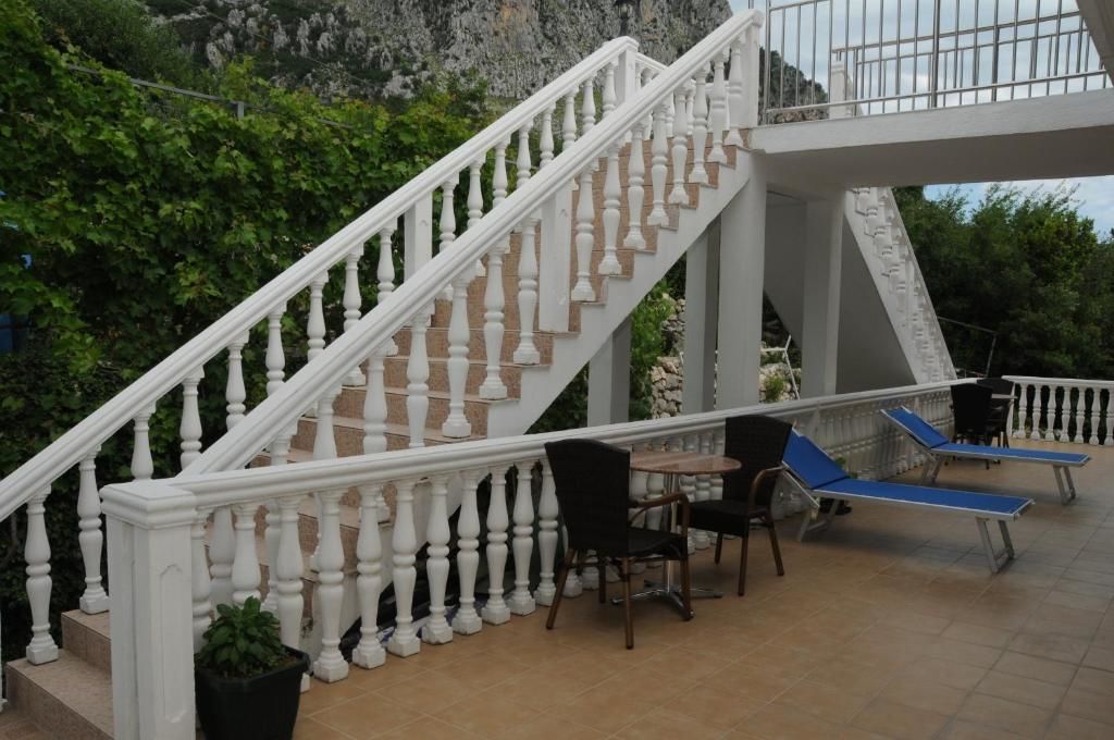 Апартаменты Apartments Dragišić Свети-Стефан-65