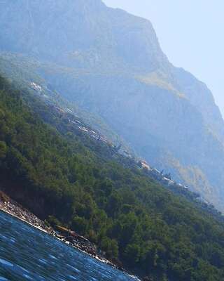 Апартаменты Apartments Dragišić Свети-Стефан Номер-студио с балконом (для 3 взрослых)-2