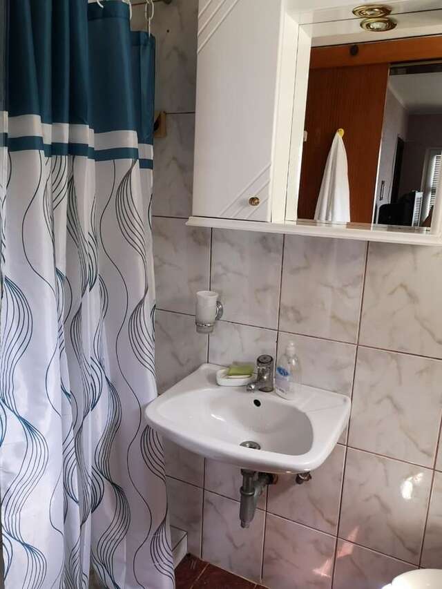 Апартаменты Apartments Dragišić Свети-Стефан-27