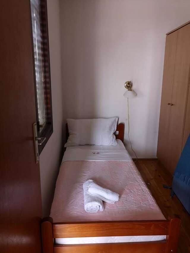 Апартаменты Apartments Dragišić Свети-Стефан-30