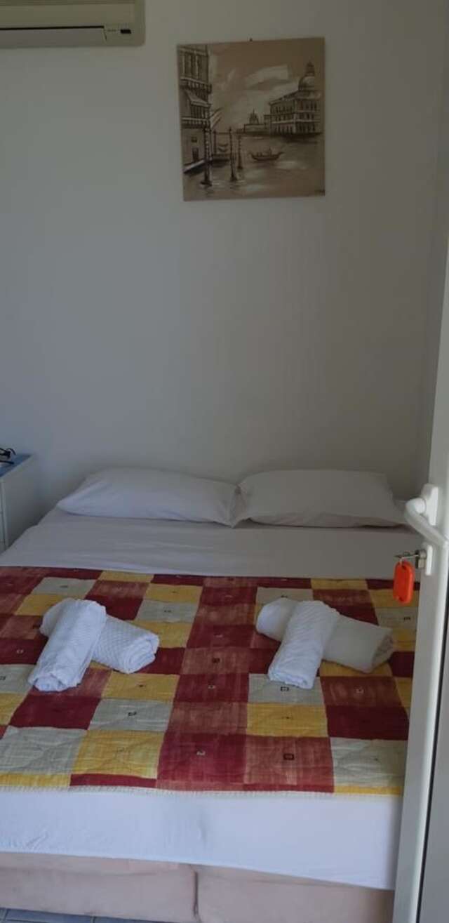 Апартаменты Apartments Dragišić Свети-Стефан-40