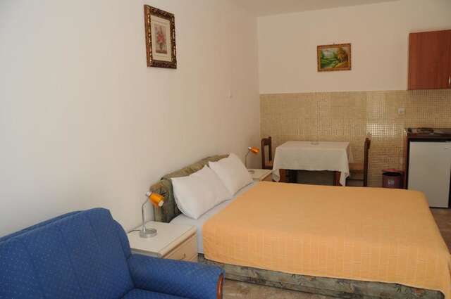 Апартаменты Apartments Dragišić Свети-Стефан-58